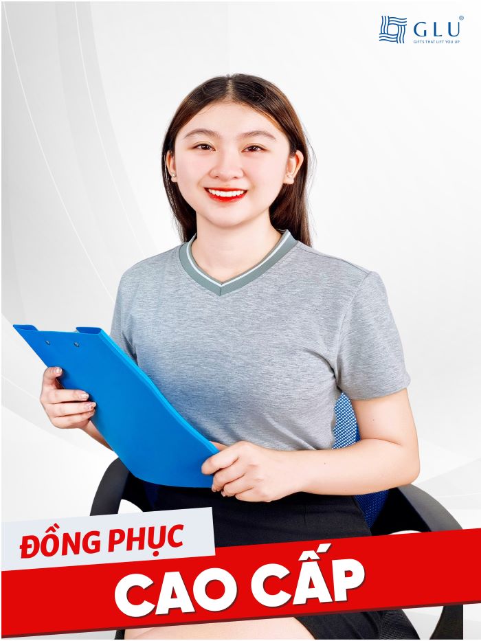 áo thun cổ chữ V