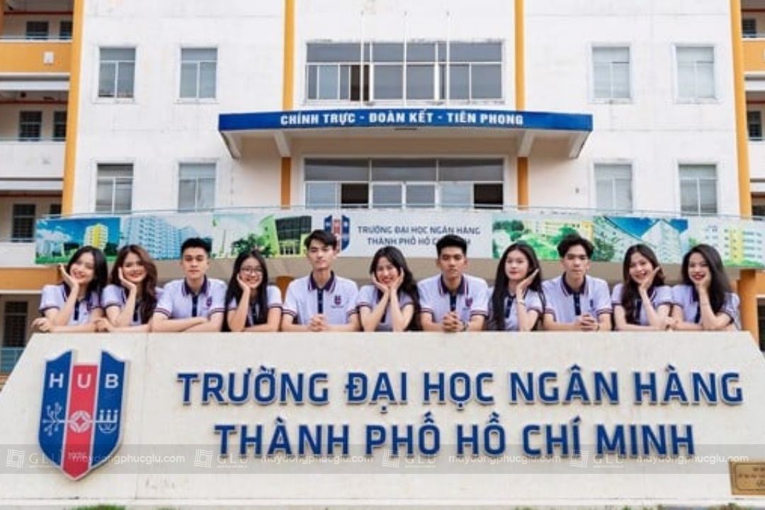 Đồng phục Đại học Ngân Hàng