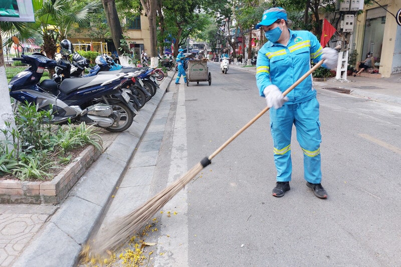 Đồng phục nhân viên vệ sinh màu xanh dương